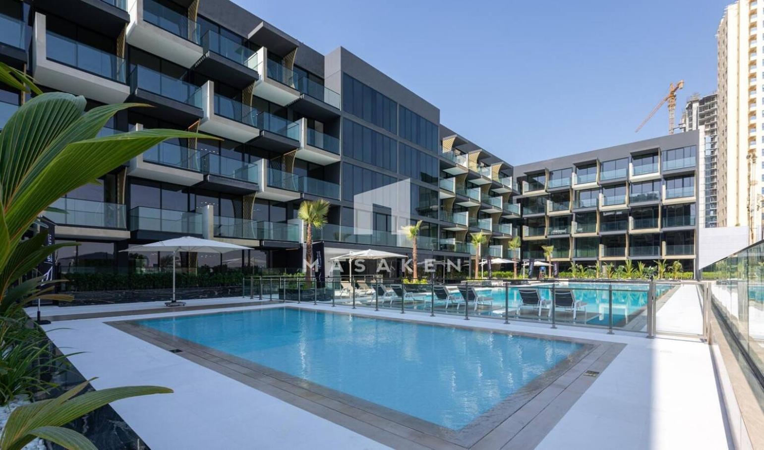 1 Bedroom In Jvc With Pool View * Dubai